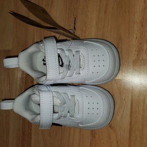 NEW Baby/Toddler Nike Court Borough Low Recraft Sneakers; Sz. 4C; White & Black